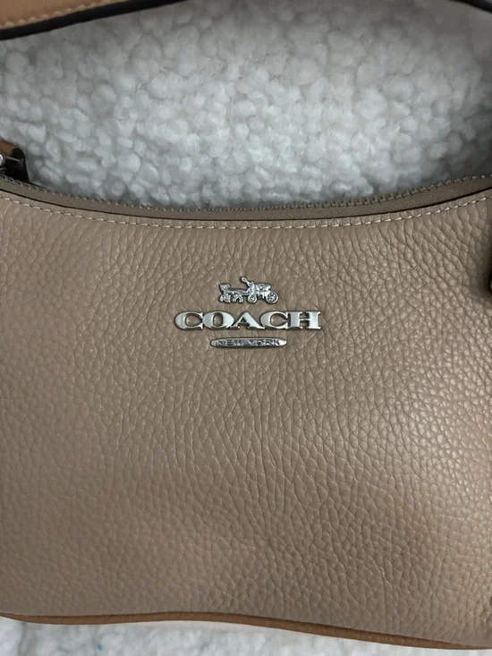 Coach Pebbled Leather Shoulder Bag in Tan and Camel - Picture 2 of 6